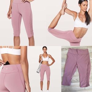 Lululemon love knot high waist cropped leggings sz 8 excellent condition